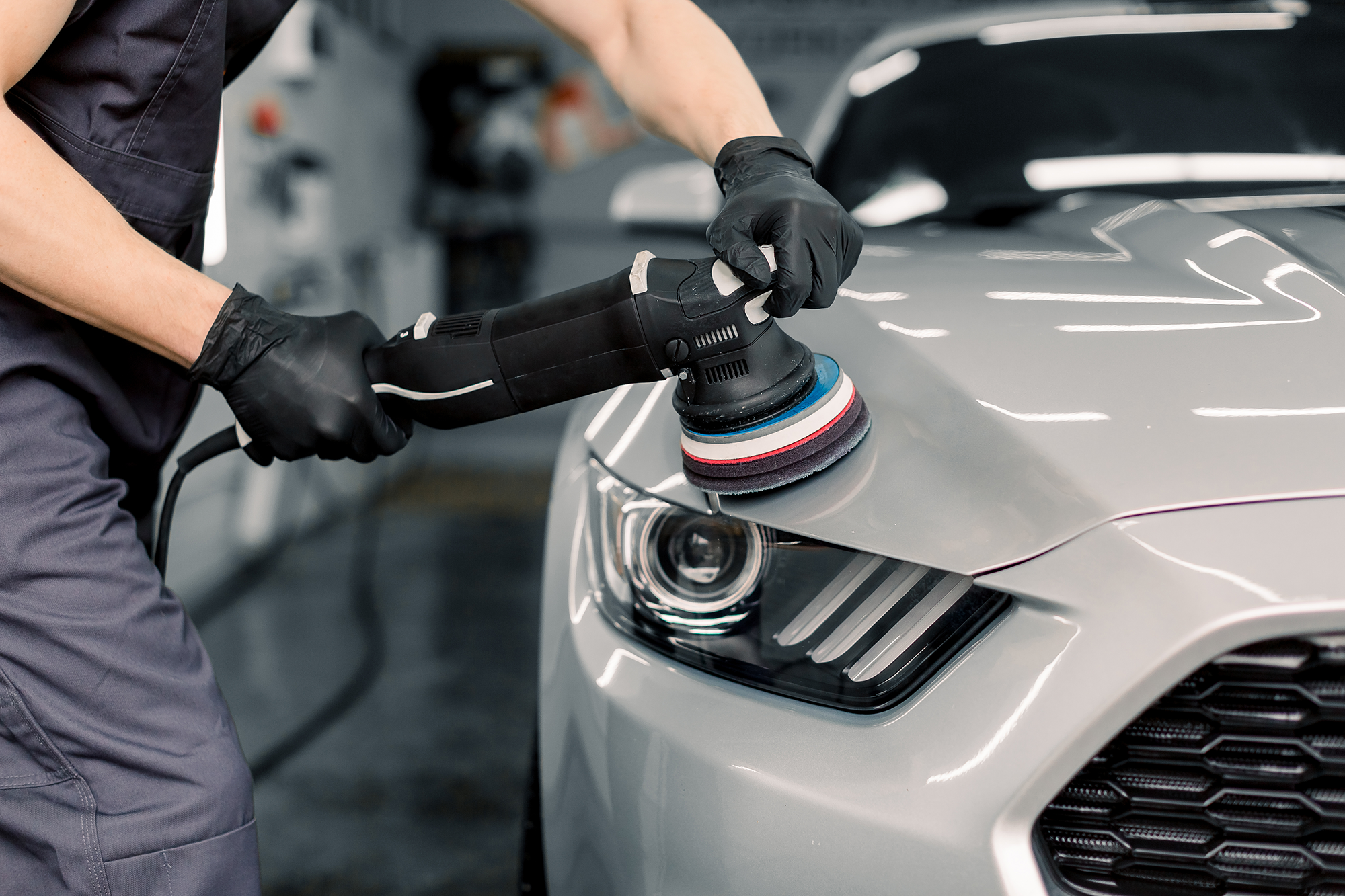 DIY vs. Professional Detailing: Which Ceramic Coating Route Is Right for Your Car?